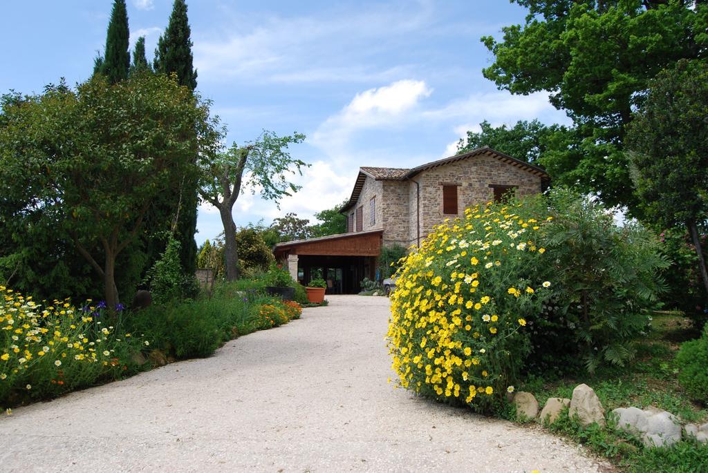 Casale Il Cerqueto Bed & Breakfast San Severino Marche Dış mekan fotoğraf