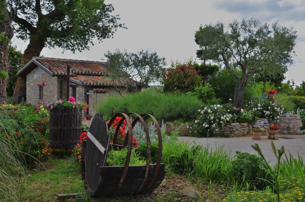 Casale Il Cerqueto Bed & Breakfast San Severino Marche Dış mekan fotoğraf